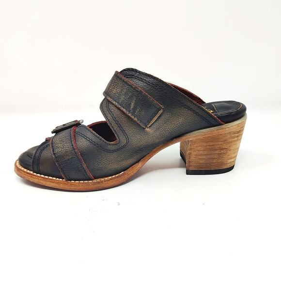 Freebird by Steven Womens 7 Caprice Distressed Block Heel Sandals Leather Black - Picture 4 of 8